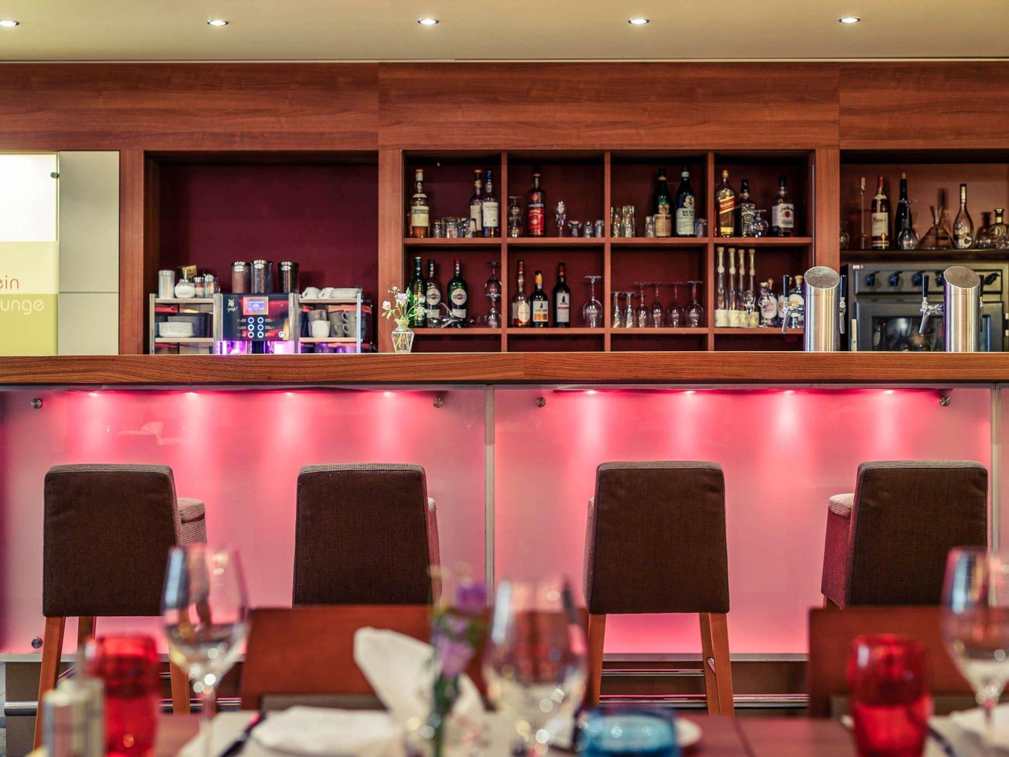 Mercure West Hotel 4*