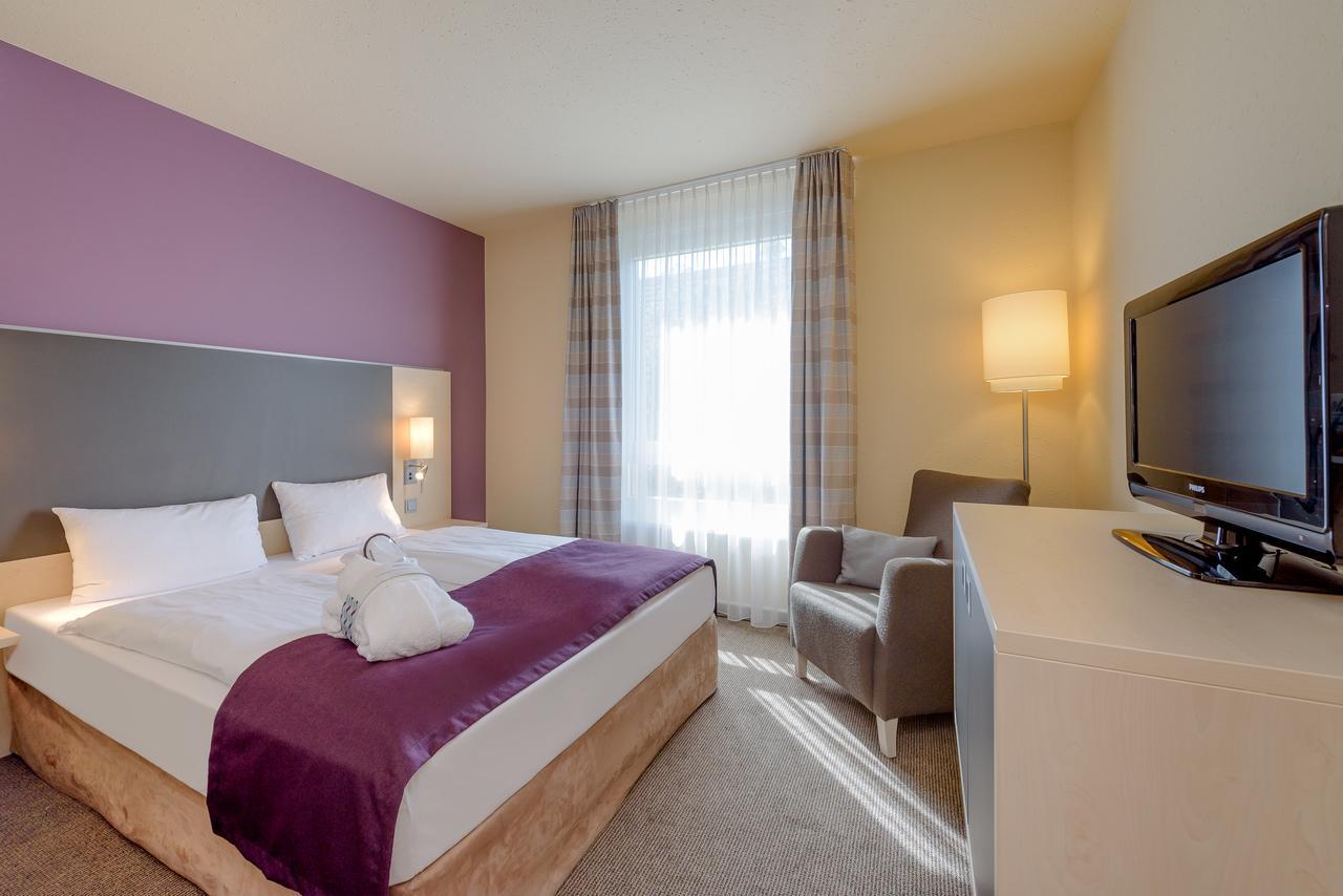 Mercure West 4*
