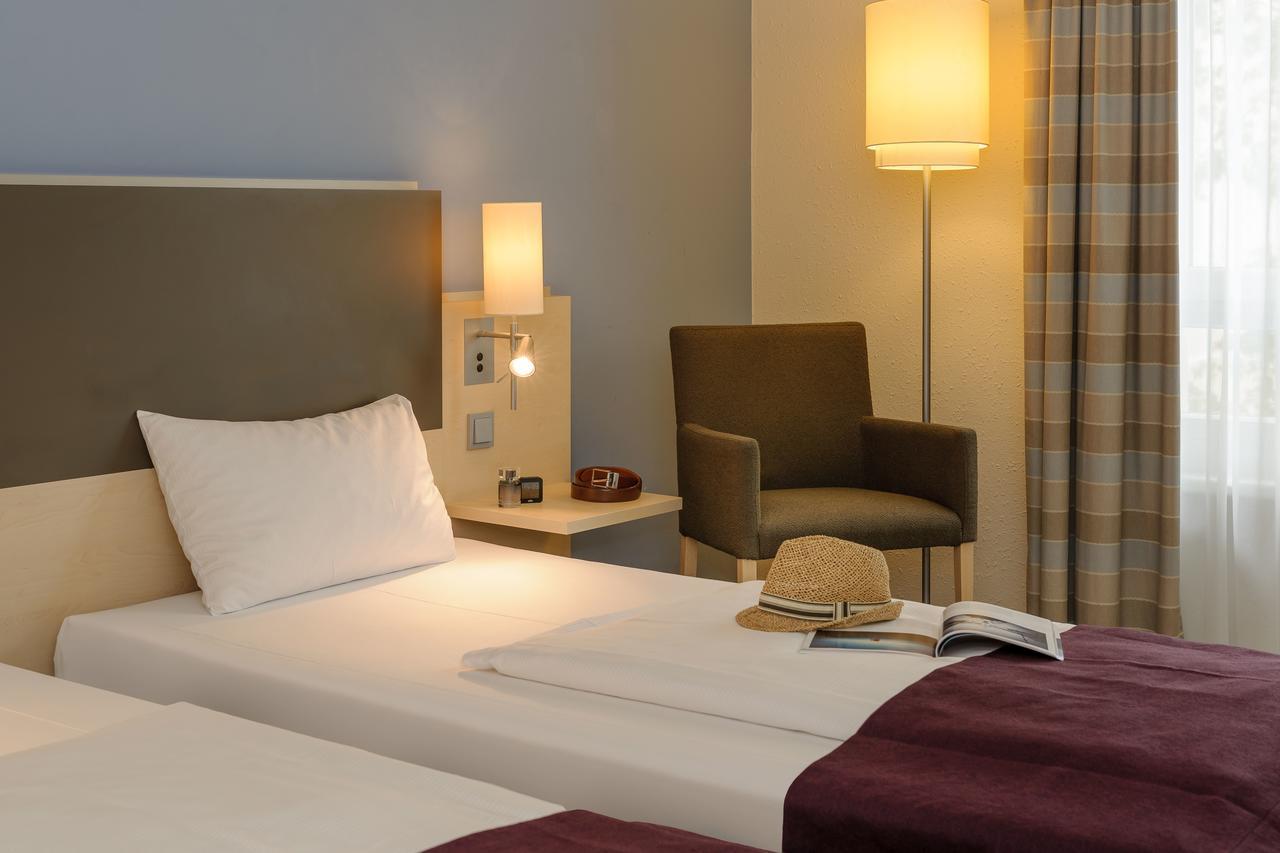 Hotel Mercure West